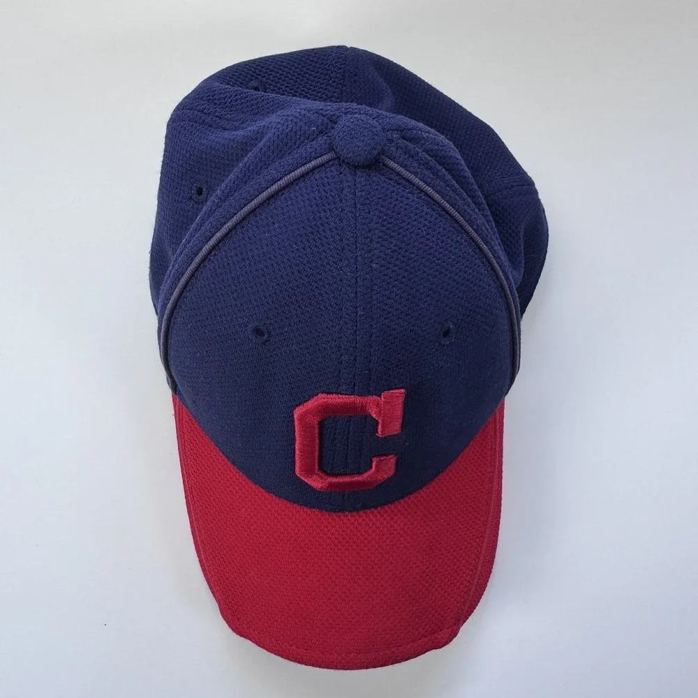 New Era 39Thirty Cleveland Guardians Batting Practice Cap Youth Fit MLB Blue Red